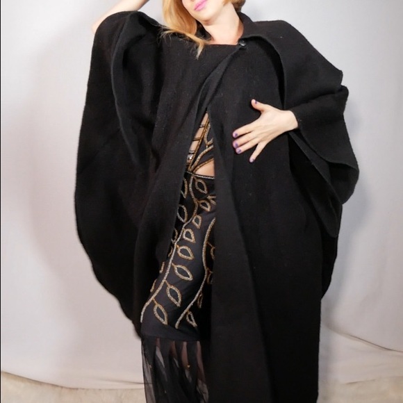 Kety Psara Cape Hand Made In Greece Pure New Wool Circa 1970s - Picture 3 of 11